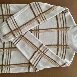 Liz Claiborne Cream Turtleneck Sweater with Brown Plaid